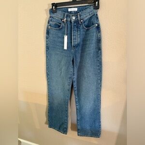 Betro Simone Mom Straight Leg Jeans High Rise Relaxed Fit Medium Wash